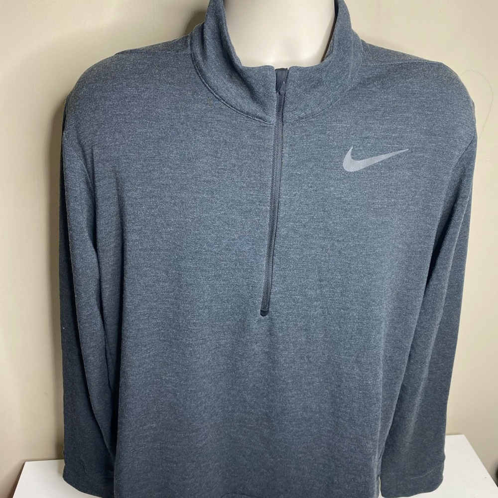 Nike Dri-Fit 1/4 zip jacket men’s size large gray